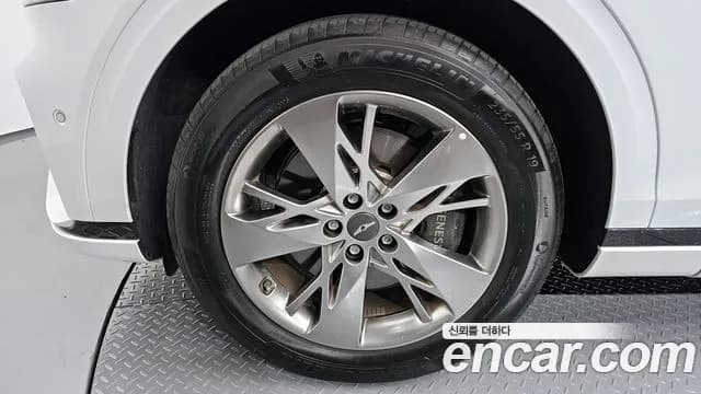 2023 Genesis GV70 2.5T Gasoline AWD Sold VIN KMTMA81BDPU127861 – engine bay 2023 Genesis GV70 2.5T Gasoline AWD Sold VIN KMTMA81BDPU127861 – engine bay