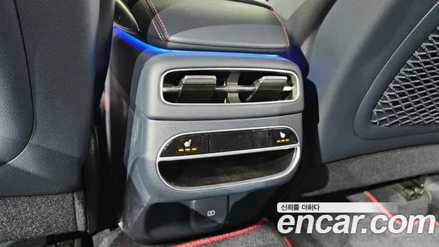 2023 Genesis GV70 2.5T Gasoline AWD Sold VIN KMTMA81BDPU127861 – exterior detail 2023 Genesis GV70 2.5T Gasoline AWD Sold VIN KMTMA81BDPU127861 – exterior detail