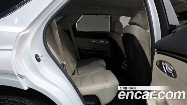 2023 Genesis GV70 2.5T Gasoline AWD Sold VIN KMTMA81BDPU135443 – photo 13 2023 Genesis GV70 2.5T Gasoline AWD Sold VIN KMTMA81BDPU135443 – photo 13