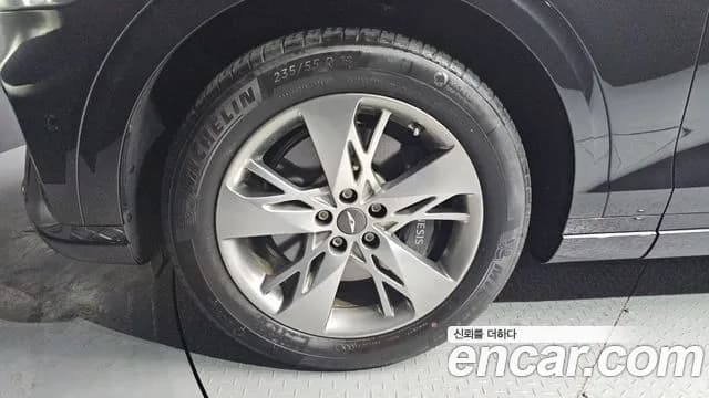 2023 Genesis GV70 2.5T Gasoline AWD Sold VIN KMTMA81BDPU141887 – undercarriage 2023 Genesis GV70 2.5T Gasoline AWD Sold VIN KMTMA81BDPU141887 – undercarriage