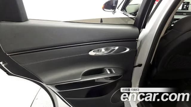 2024 Genesis GV70 2.5T Gasoline AWD Sold VIN KMTMA81BDRU150365 – trunk area 2024 Genesis GV70 2.5T Gasoline AWD Sold VIN KMTMA81BDRU150365 – trunk area