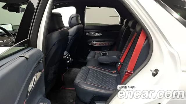 2024 Genesis GV70 2.5T Gasoline AWD Sold VIN KMTMA81BDRU162450 – undercarriage 2024 Genesis GV70 2.5T Gasoline AWD Sold VIN KMTMA81BDRU162450 – undercarriage
