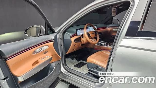 2025 Genesis GV70 2.5T Gasoline AWD Sold VIN KMTMA81BDSU183170 – photo 12 2025 Genesis GV70 2.5T Gasoline AWD Sold VIN KMTMA81BDSU183170 – photo 12