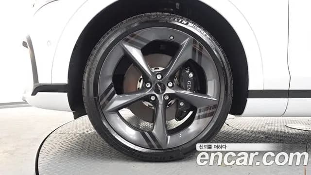 2025 Genesis GV70 2.5T Gasoline AWD Sold VIN KMTMA81BDSU183655 – dashboard 2025 Genesis GV70 2.5T Gasoline AWD Sold VIN KMTMA81BDSU183655 – dashboard