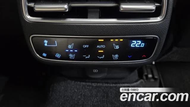 2025 Genesis GV70 2.5T Gasoline AWD Sold VIN KMTMA81BDSU195638 – dashboard 2025 Genesis GV70 2.5T Gasoline AWD Sold VIN KMTMA81BDSU195638 – dashboard