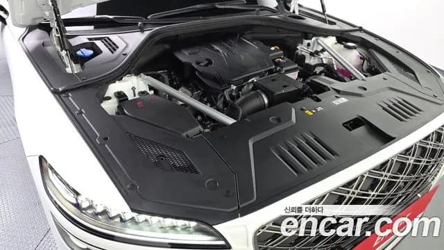2025 Genesis GV70 2.5T Gasoline AWD Sold VIN KMTMA81BDSU226585 – exterior detail 2025 Genesis GV70 2.5T Gasoline AWD Sold VIN KMTMA81BDSU226585 – exterior detail