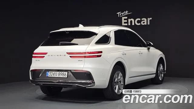2025 Genesis GV70 2.5T Gasoline AWD Sold VIN KMTMA81BDSU237462 – rear exterior 2025 Genesis GV70 2.5T Gasoline AWD Sold VIN KMTMA81BDSU237462 – rear exterior