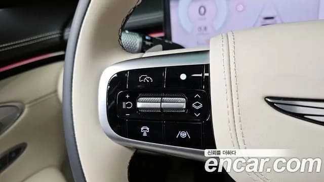 2025 Genesis GV70 2.5T Gasoline AWD Sold VIN KMTMA81BDSU237462 – dashboard 2025 Genesis GV70 2.5T Gasoline AWD Sold VIN KMTMA81BDSU237462 – dashboard