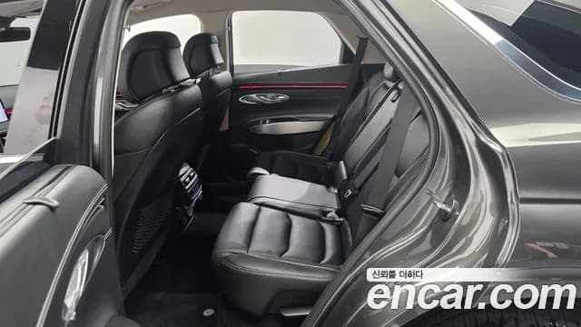 2025 Genesis GV70 2.5T Gasoline AWD Sold VIN KMTMA81BDSU238953 – photo 32 2025 Genesis GV70 2.5T Gasoline AWD Sold VIN KMTMA81BDSU238953 – photo 32