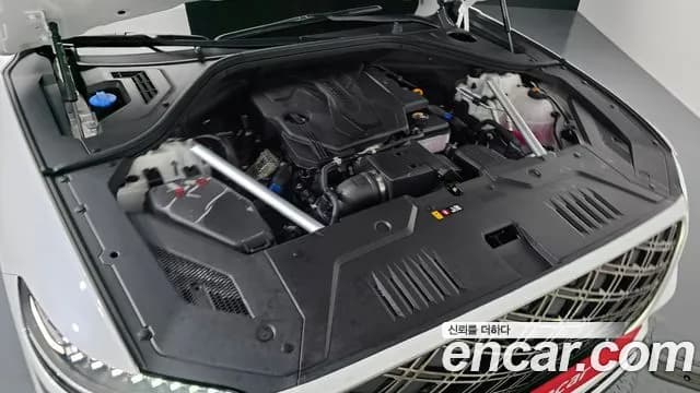 2025 Genesis GV70 2.5T Gasoline AWD Sold VIN KMTMA81BDSU239450 – engine bay 2025 Genesis GV70 2.5T Gasoline AWD Sold VIN KMTMA81BDSU239450 – engine bay