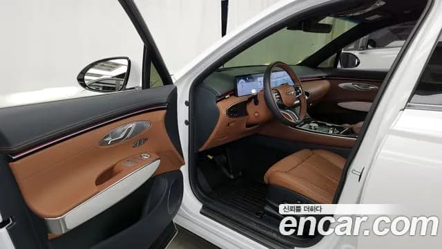 2025 Genesis GV70 2.5T Gasoline AWD Sold VIN KMTMA81BDSU240697 – photo 12 2025 Genesis GV70 2.5T Gasoline AWD Sold VIN KMTMA81BDSU240697 – photo 12