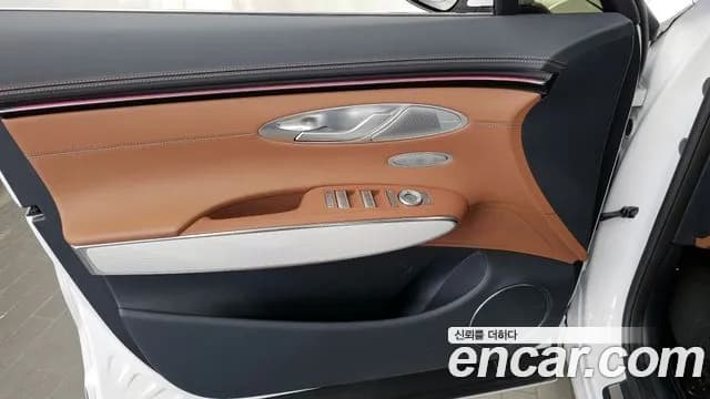 2025 Genesis GV70 2.5T Gasoline AWD Sold VIN KMTMA81BDSU240697 – photo 34 2025 Genesis GV70 2.5T Gasoline AWD Sold VIN KMTMA81BDSU240697 – photo 34