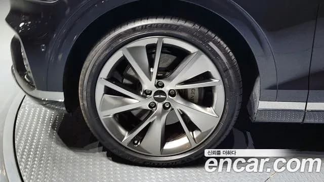 2025 Genesis GV70 2.5T Gasoline AWD Sold VIN KMTMA81BDSU246390 – trunk area 2025 Genesis GV70 2.5T Gasoline AWD Sold VIN KMTMA81BDSU246390 – trunk area