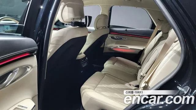 2025 Genesis GV70 2.5T Gasoline AWD Sold VIN KMTMA81BDSU246390 – photo 13 2025 Genesis GV70 2.5T Gasoline AWD Sold VIN KMTMA81BDSU246390 – photo 13