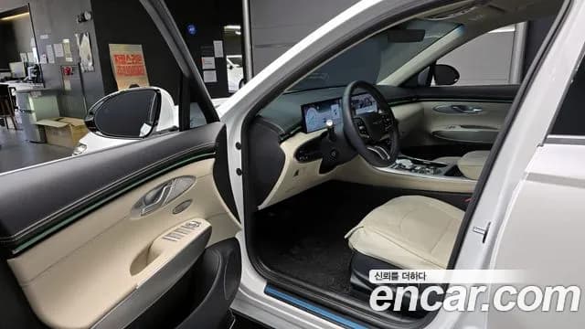 2025 Genesis GV70 2.5T Gasoline AWD Sold VIN KMTMA81BDSU251618 – photo 19 2025 Genesis GV70 2.5T Gasoline AWD Sold VIN KMTMA81BDSU251618 – photo 19