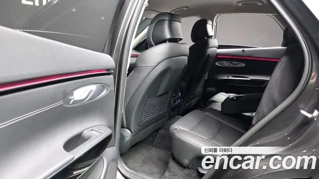 2025 Genesis GV70 2.5T Gasoline AWD Sold VIN KMTMA81BDSU254782 – photo 14 2025 Genesis GV70 2.5T Gasoline AWD Sold VIN KMTMA81BDSU254782 – photo 14