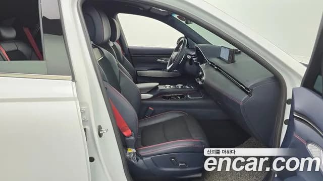 2021 Genesis GV70 2.2 Diesel 2WD Sold VIN KMTMB81ABMU007361 – interior seats 2021 Genesis GV70 2.2 Diesel 2WD Sold VIN KMTMB81ABMU007361 – interior seats