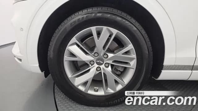 2022 Genesis GV70 2.2 Diesel 2WD Sold VIN KMTMB81ABNU055429 – exterior detail 2022 Genesis GV70 2.2 Diesel 2WD Sold VIN KMTMB81ABNU055429 – exterior detail