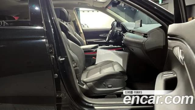2023 Genesis GV70 2.2 Diesel 2WD Sold VIN KMTMB81ABPU096625 – interior seats 2023 Genesis GV70 2.2 Diesel 2WD Sold VIN KMTMB81ABPU096625 – interior seats