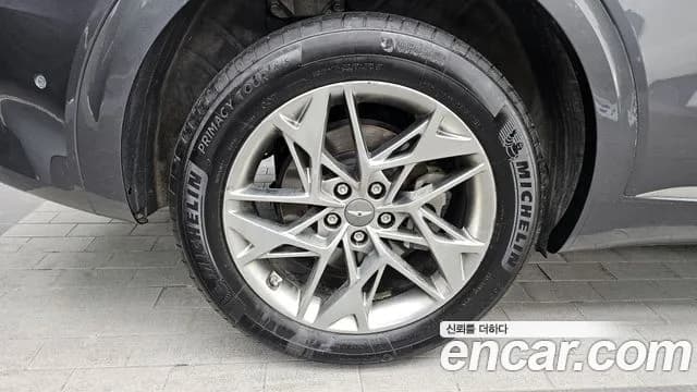 2021 Genesis GV70 2.2 Diesel AWD Sold VIN KMTMB81ADMU000700 – trunk area 2021 Genesis GV70 2.2 Diesel AWD Sold VIN KMTMB81ADMU000700 – trunk area