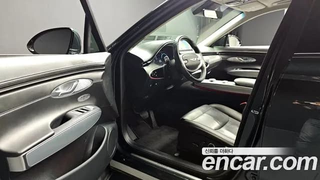 2021 Genesis GV70 2.2 Diesel AWD Sold VIN KMTMB81ADMU000887 – interior seats 2021 Genesis GV70 2.2 Diesel AWD Sold VIN KMTMB81ADMU000887 – interior seats
