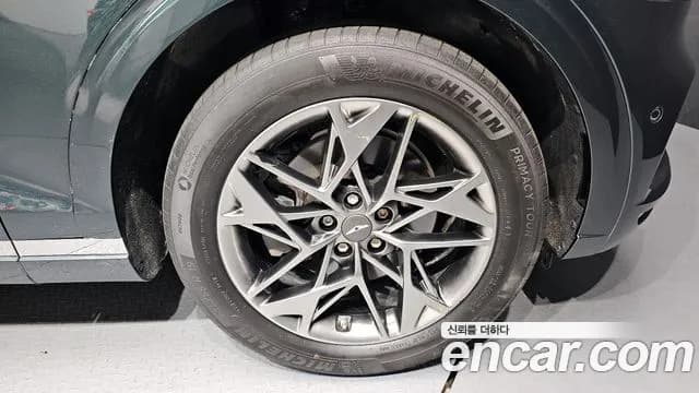 2021 Genesis GV70 2.2 Diesel AWD Sold VIN KMTMB81ADMU000887 – photo 13 2021 Genesis GV70 2.2 Diesel AWD Sold VIN KMTMB81ADMU000887 – photo 13
