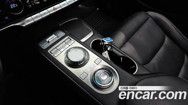 2021 Genesis GV70 2.2 Diesel AWD Sold VIN KMTMB81ADMU000887 – photo 15 2021 Genesis GV70 2.2 Diesel AWD Sold VIN KMTMB81ADMU000887 – photo 15