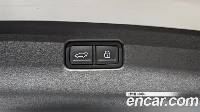 2021 Genesis GV70 2.2 Diesel AWD Sold VIN KMTMB81ADMU005742 – photo 14 2021 Genesis GV70 2.2 Diesel AWD Sold VIN KMTMB81ADMU005742 – photo 14