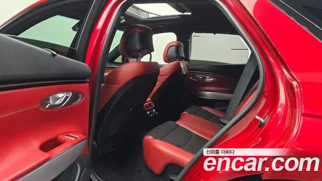 2021 Genesis GV70 2.2 Diesel AWD Sold VIN KMTMB81ADMU009959 – interior seats 2021 Genesis GV70 2.2 Diesel AWD Sold VIN KMTMB81ADMU009959 – interior seats