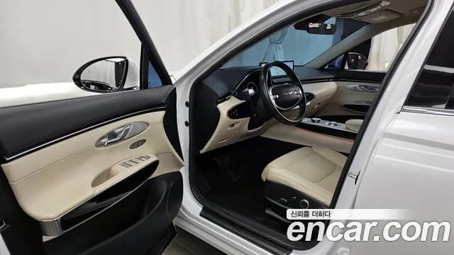 2021 Genesis GV70 2.2 Diesel AWD Sold VIN KMTMB81ADMU011578 – photo 12 2021 Genesis GV70 2.2 Diesel AWD Sold VIN KMTMB81ADMU011578 – photo 12