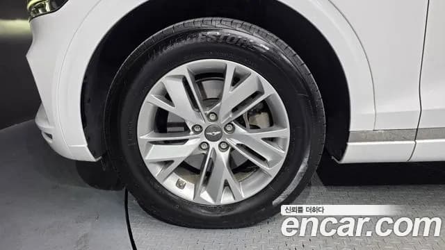 2021 Genesis GV70 2.2 Diesel AWD Sold VIN KMTMB81ADMU041677 – interior seats 2021 Genesis GV70 2.2 Diesel AWD Sold VIN KMTMB81ADMU041677 – interior seats