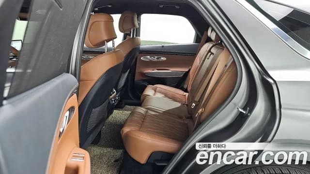2022 Genesis GV70 2.2 Diesel AWD Sold VIN KMTMB81ADNU067454 – undercarriage 2022 Genesis GV70 2.2 Diesel AWD Sold VIN KMTMB81ADNU067454 – undercarriage