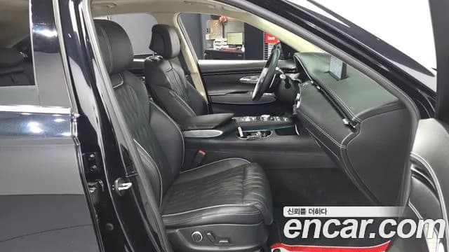 2021 Genesis GV70 3.5T Gasoline AWD Sold VIN KMTMC81CDMU001301 – front exterior 2021 Genesis GV70 3.5T Gasoline AWD Sold VIN KMTMC81CDMU001301 – front exterior