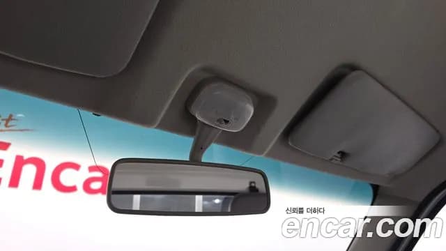 2023 etc Others Others Sold VIN KN90K3Z9EPECGA030 – exterior detail 2023 etc Others Others Sold VIN KN90K3Z9EPECGA030 – exterior detail