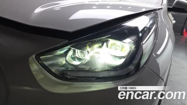 2024 Kia Niro Plus Air Sold VIN KNAA181GFRT017229 – exterior detail 2024 Kia Niro Plus Air Sold VIN KNAA181GFRT017229 – exterior detail