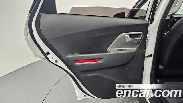 2023 Kia Niro Plus Earth Sold VIN KNAA281GFPT000844 – trunk area 2023 Kia Niro Plus Earth Sold VIN KNAA281GFPT000844 – trunk area