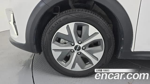 2023 Kia Niro Plus Earth Sold VIN KNAA281GFPT004834 – undercarriage 2023 Kia Niro Plus Earth Sold VIN KNAA281GFPT004834 – undercarriage