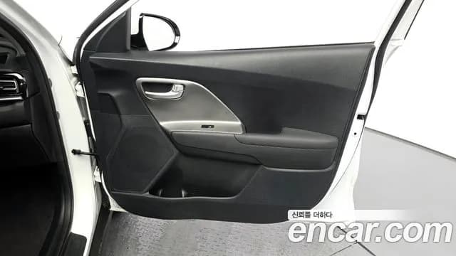 2024 Kia Niro Plus Earth Sold VIN KNAA281GFRT015229 – side profile 2024 Kia Niro Plus Earth Sold VIN KNAA281GFRT015229 – side profile