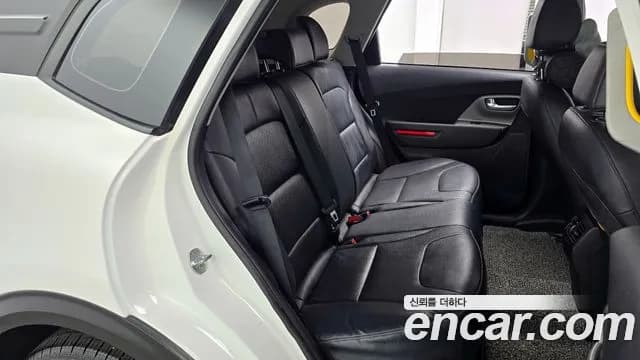 2023 Kia Niro Plus Light (Taxi Trim) Sold VIN KNAA381GFPT000630 – exterior detail 2023 Kia Niro Plus Light (Taxi Trim) Sold VIN KNAA381GFPT000630 – exterior detail