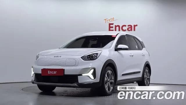 2023 Kia Niro Plus Light (Taxi Trim) Sold VIN KNAA381GFPT000630 – photo 11 2023 Kia Niro Plus Light (Taxi Trim) Sold VIN KNAA381GFPT000630 – photo 11