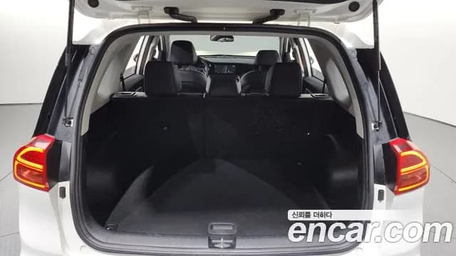 2023 Kia Niro Plus Air (Taxi Trim) Sold VIN KNAA381GFPT005766 – interior seats 2023 Kia Niro Plus Air (Taxi Trim) Sold VIN KNAA381GFPT005766 – interior seats