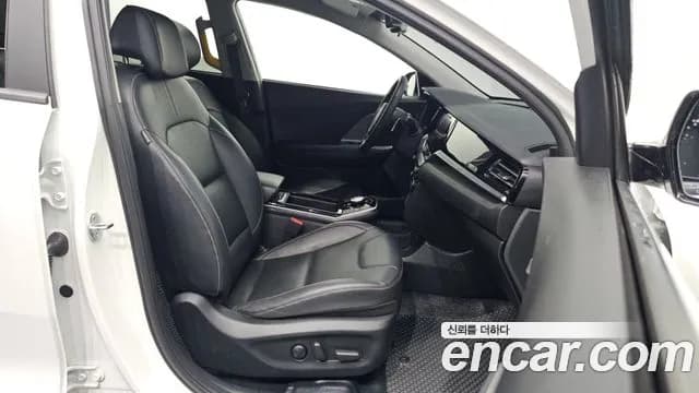 2023 Kia Niro Plus Light (Taxi Trim) Sold VIN KNAA381GFPT011481 – photo 13 2023 Kia Niro Plus Light (Taxi Trim) Sold VIN KNAA381GFPT011481 – photo 13