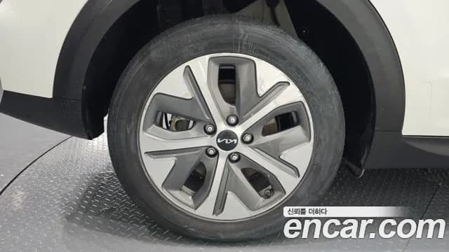 2023 Kia Niro Plus Light (Taxi Trim) Sold VIN KNAA381GFPT011481 – photo 20 2023 Kia Niro Plus Light (Taxi Trim) Sold VIN KNAA381GFPT011481 – photo 20