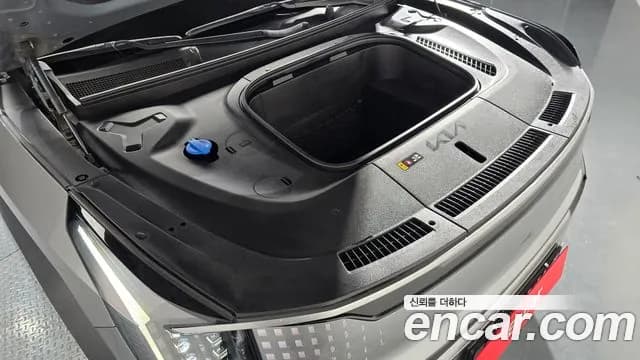 2024 Kia EV9 Long Range 2WD Sold VIN KNAAB811FRS002146 – interior seats 2024 Kia EV9 Long Range 2WD Sold VIN KNAAB811FRS002146 – interior seats