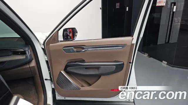 2024 Kia EV9 Long Range 2WD Sold VIN KNAAC811FRS006127 – exterior detail 2024 Kia EV9 Long Range 2WD Sold VIN KNAAC811FRS006127 – exterior detail