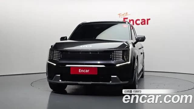2024 Kia EV9 Long Range 4WD Sold VIN KNAAC815PRS001182 – rear exterior 2024 Kia EV9 Long Range 4WD Sold VIN KNAAC815PRS001182 – rear exterior