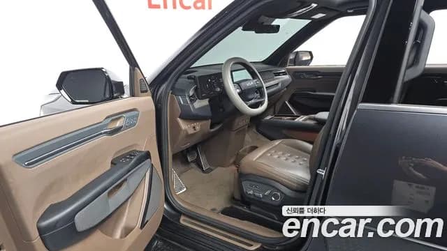 2024 Kia EV9 Long Range 4WD Sold VIN KNAAC815PRS001182 – undercarriage 2024 Kia EV9 Long Range 4WD Sold VIN KNAAC815PRS001182 – undercarriage