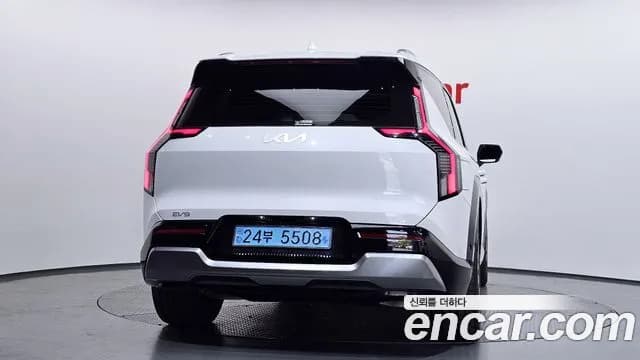 2024 Kia EV9 Long Range 4WD Sold VIN KNAAC815PRS001275 – dashboard 2024 Kia EV9 Long Range 4WD Sold VIN KNAAC815PRS001275 – dashboard