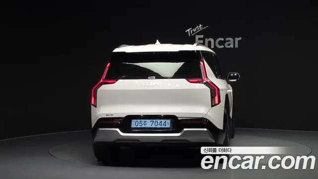 2024 Kia EV9 Long Range 4WD Sold VIN KNAAC815PRS002704 – photo 14 2024 Kia EV9 Long Range 4WD Sold VIN KNAAC815PRS002704 – photo 14