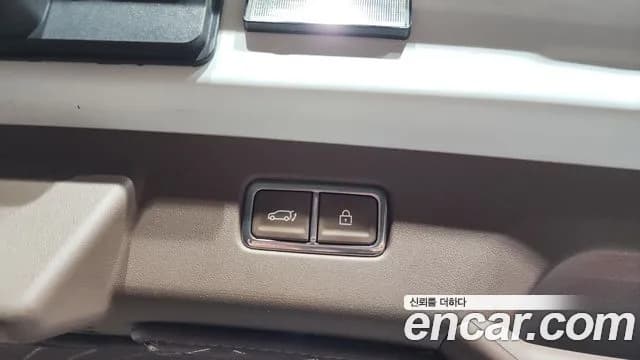 2024 Kia EV9 Long Range 4WD Sold VIN KNAAC815PRS003163 – side profile 2024 Kia EV9 Long Range 4WD Sold VIN KNAAC815PRS003163 – side profile